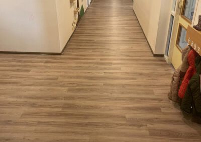 Voor zowel PVC, linoleum, vinyl, tapijt als laminaat