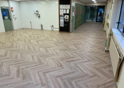 Voor zowel PVC, linoleum, vinyl, tapijt als laminaat